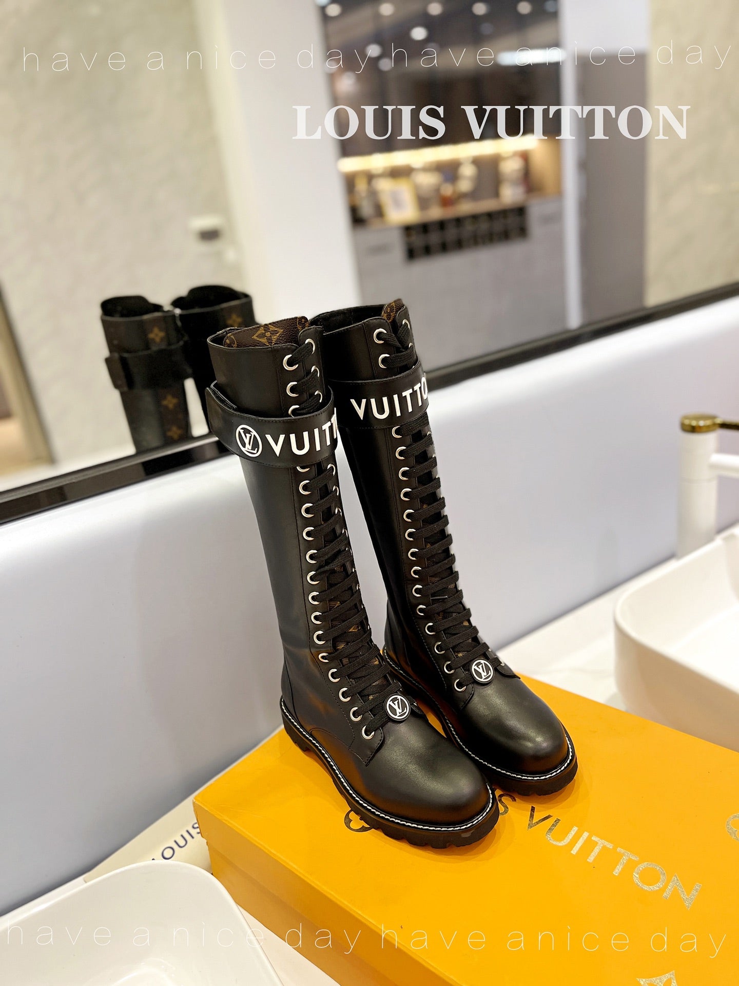 Premium  Louis Vuitton  BOOTS 031