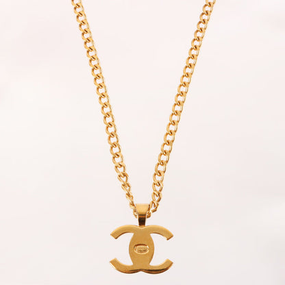 CHANEL 1997 Made Turn-Lock Chain Necklace