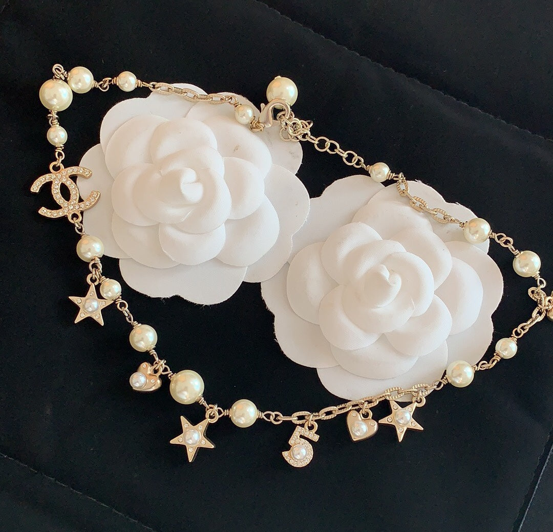 Lux Necklace Chanel 047