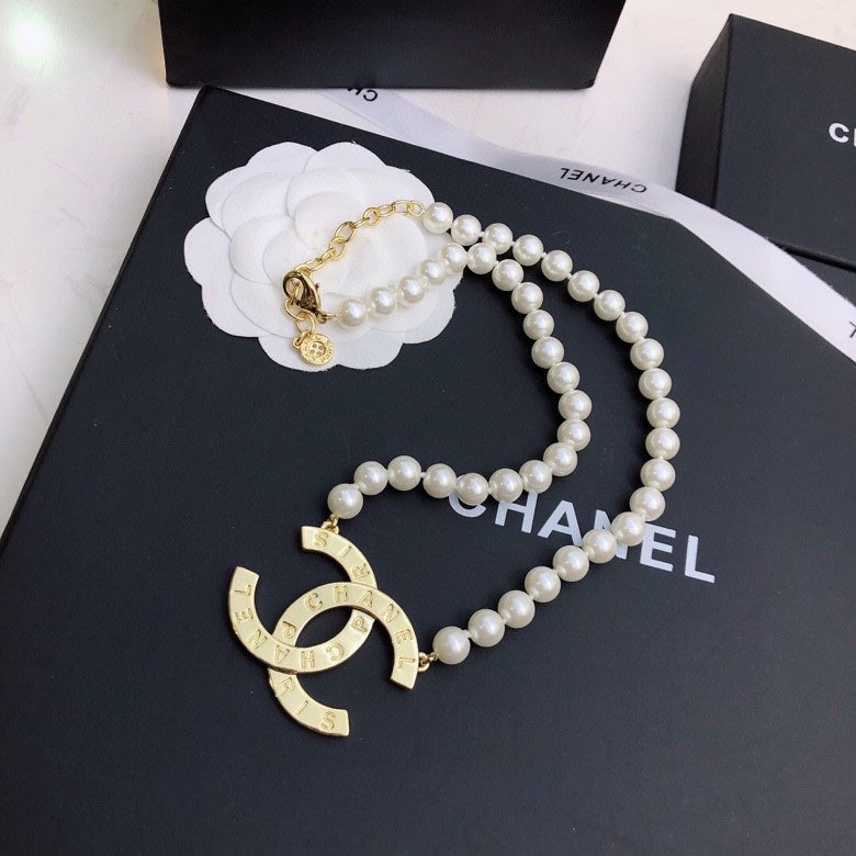 Chanel Necklace 025