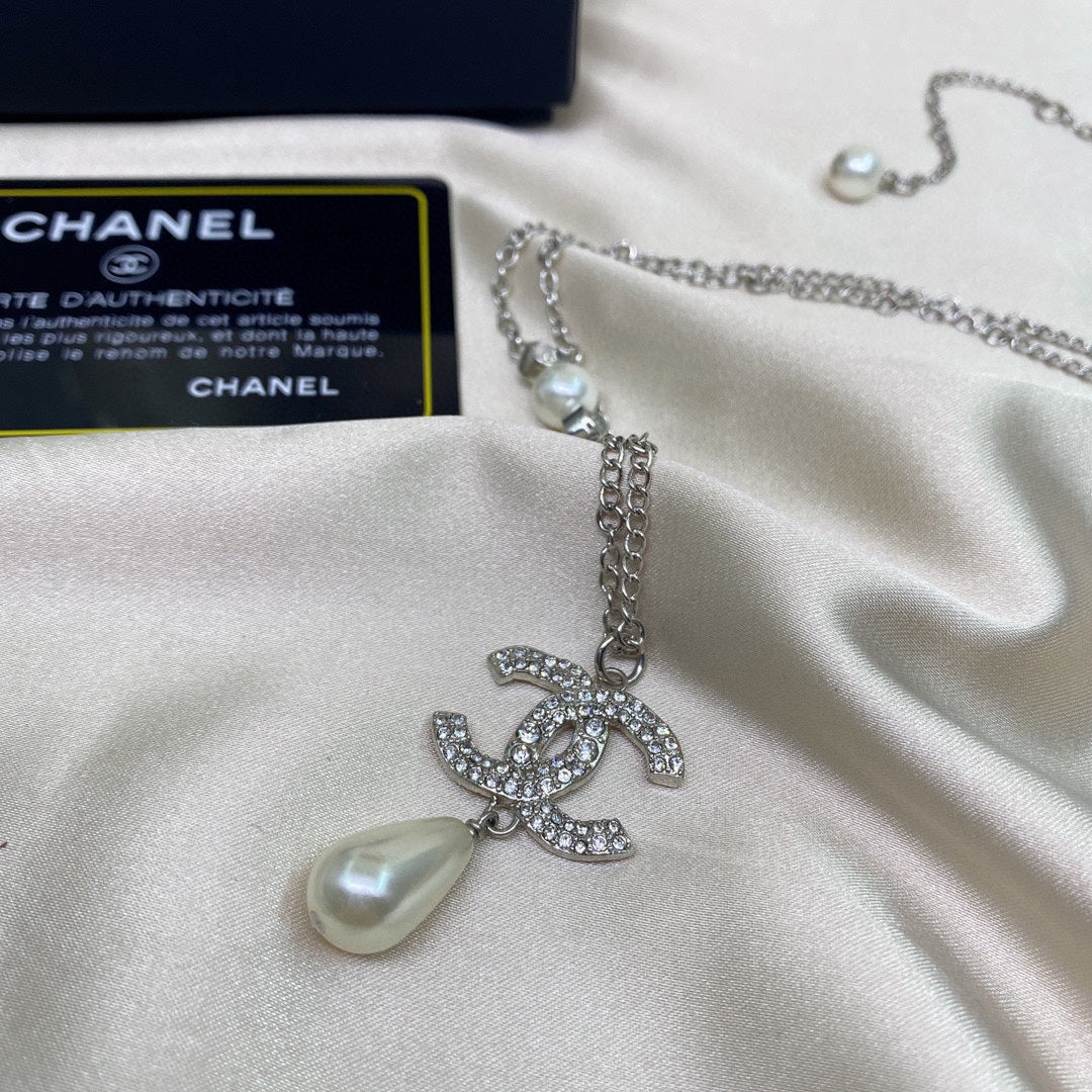 Chanel Necklace 030