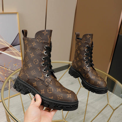 Premium  Louis Vuitton  BOOTS 039