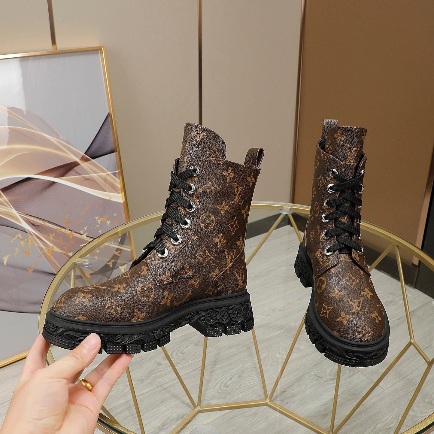 Premium  Louis Vuitton  BOOTS 039