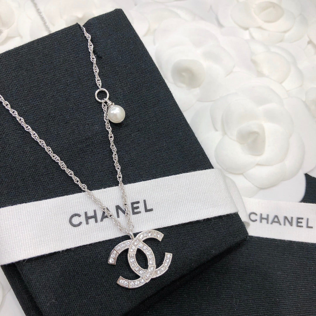 Chanel Necklace 022