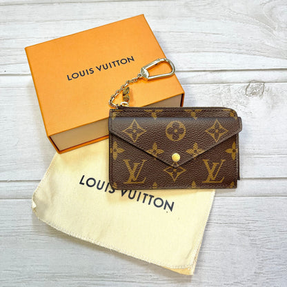 Wallet Luxury Designer By Louis Vuitton  Size: Small