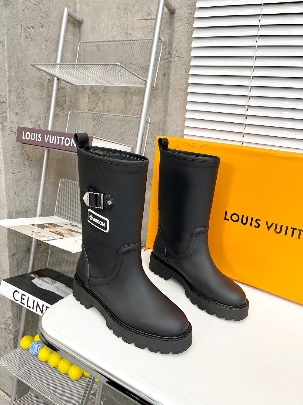 Premium  Louis Vuitton  BOOTS 022