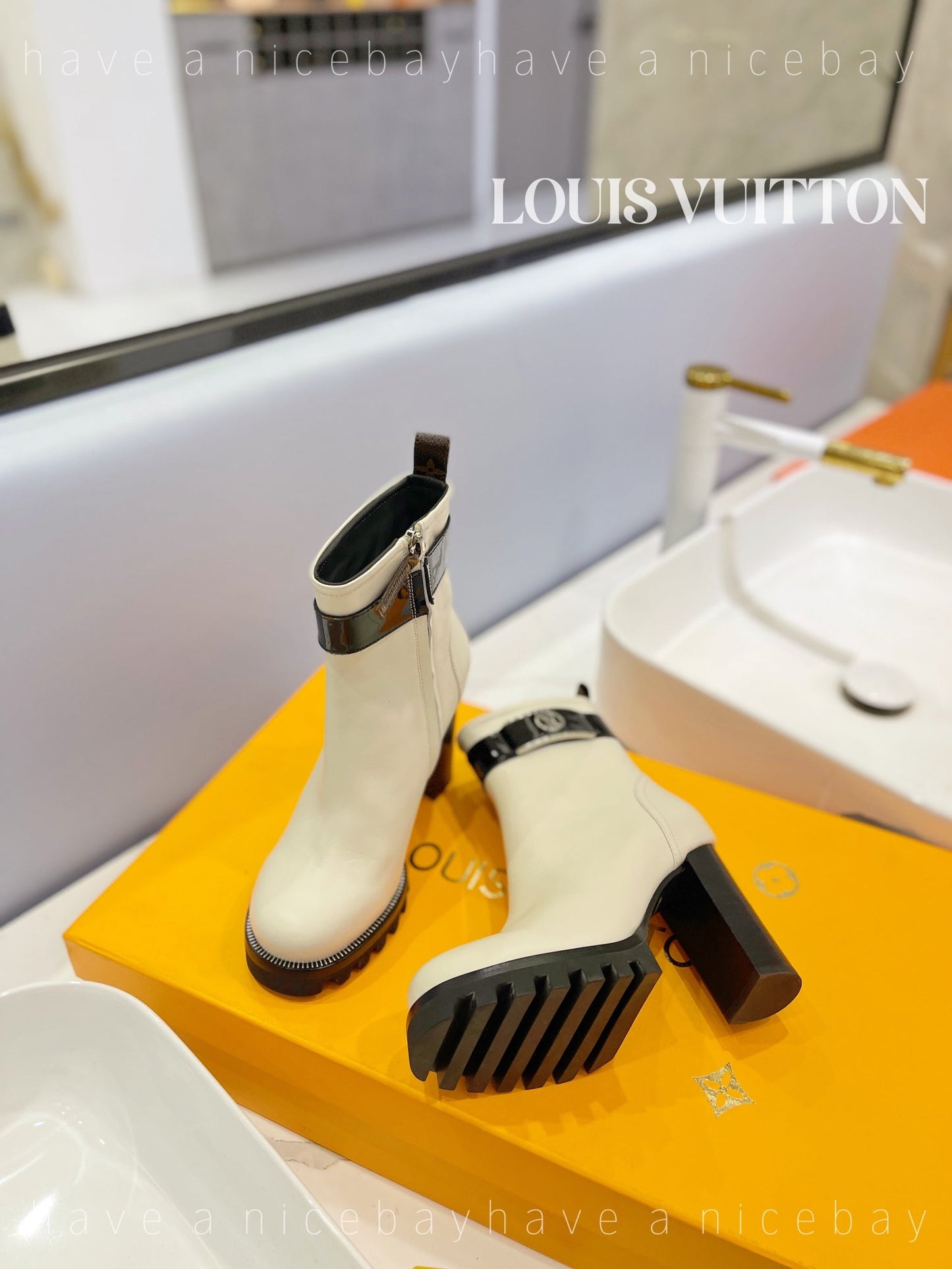 Premium  Louis Vuitton  BOOTS 034