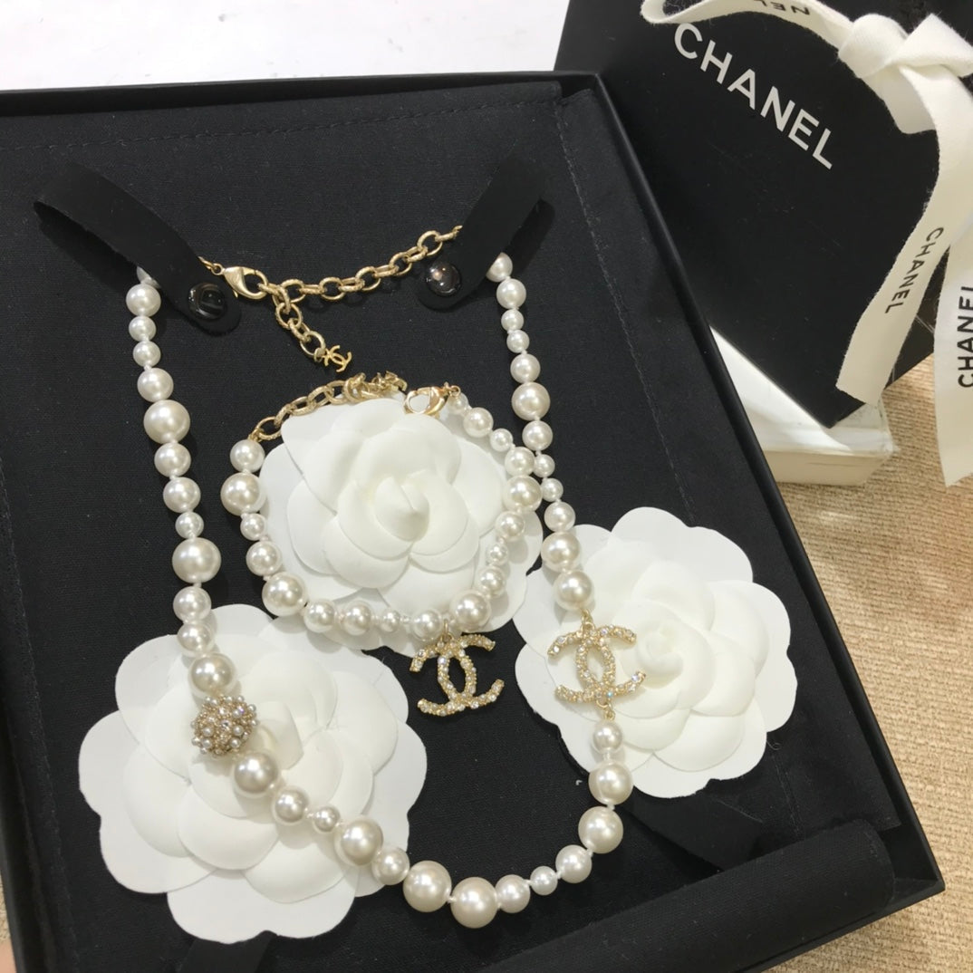 Chanel Necklace 023