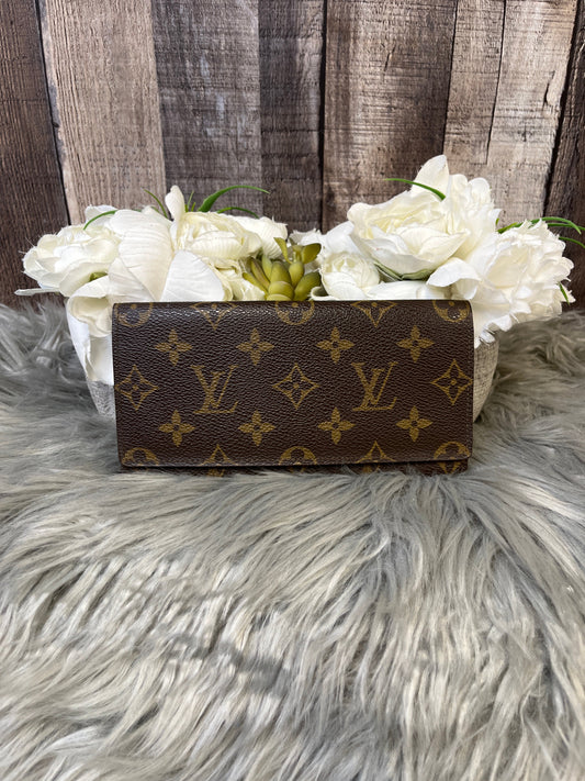 Wallet Luxury Designer By Louis Vuitton  Size: Medium