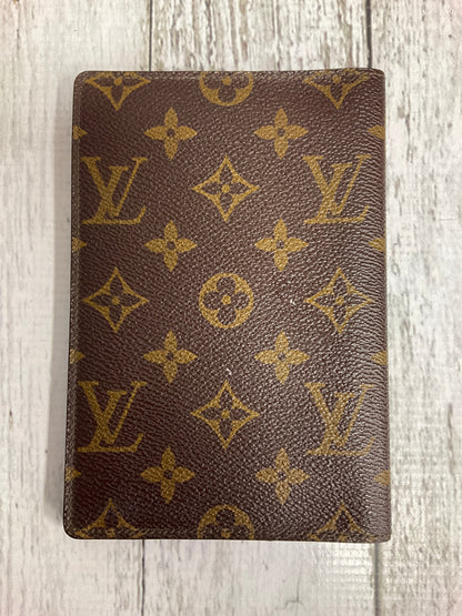 Wallet Luxury Designer By Louis Vuitton  Size: Small