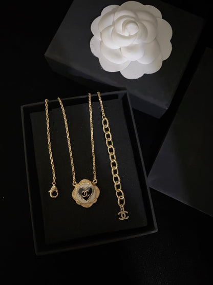 Chanel Necklace 037