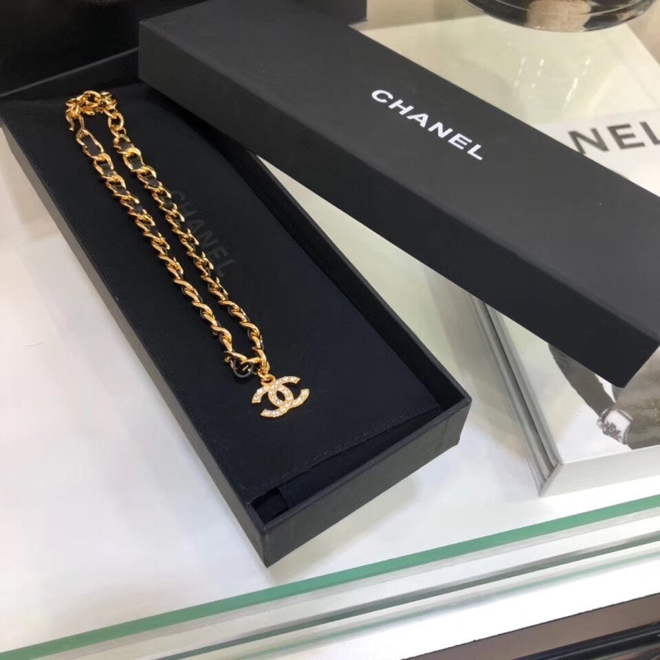 Lux Necklace Chanel 051