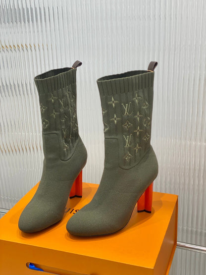 Premium  Louis Vuitton  BOOTS 048