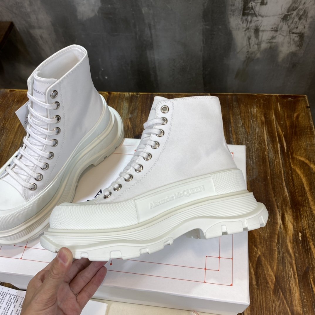 Alexander McQueen Tread Slick Boot Cotton White