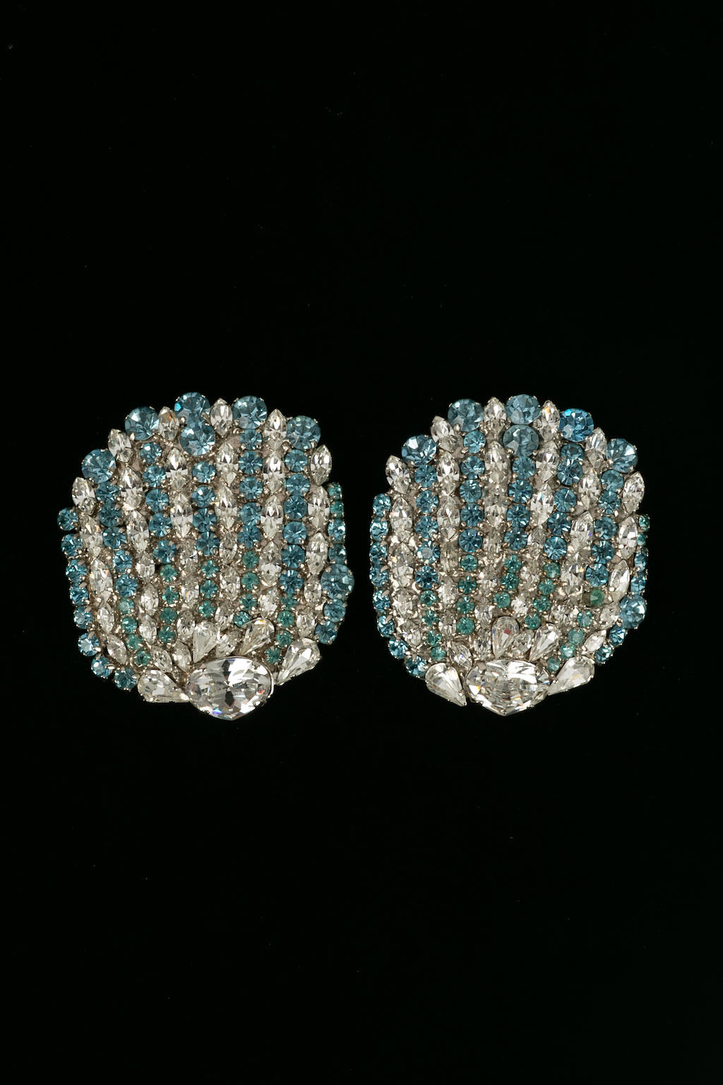 Boucles d'oreilles en métal argenté Yves Saint Laurent