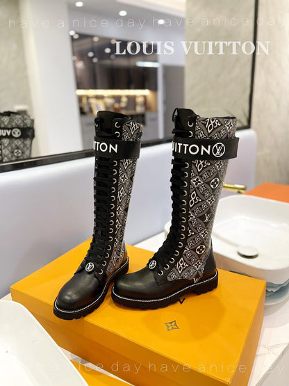 Premium  Louis Vuitton  BOOTS 030