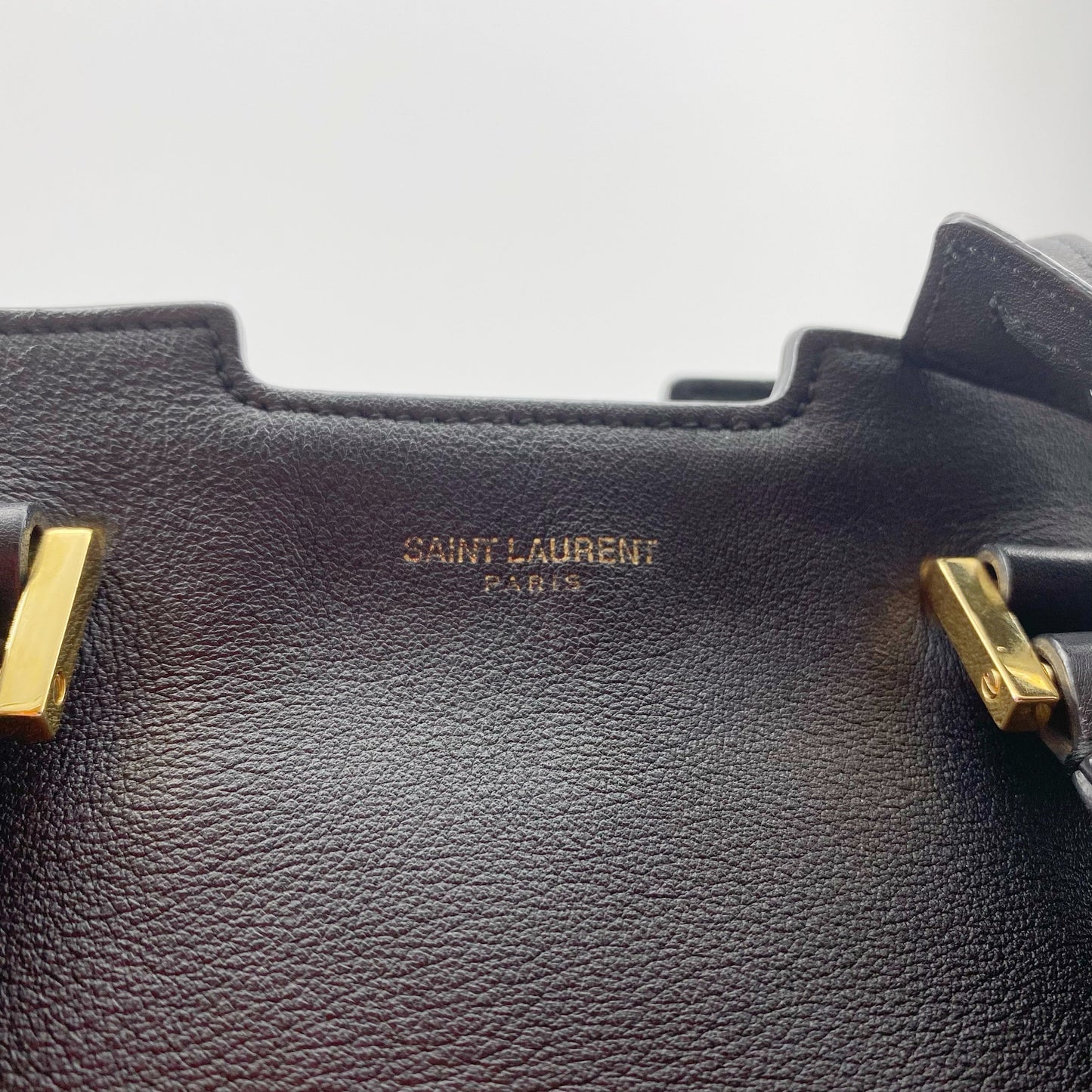 Yves Saint Laurent Classic Y Cabas Leathe Small bag TWS