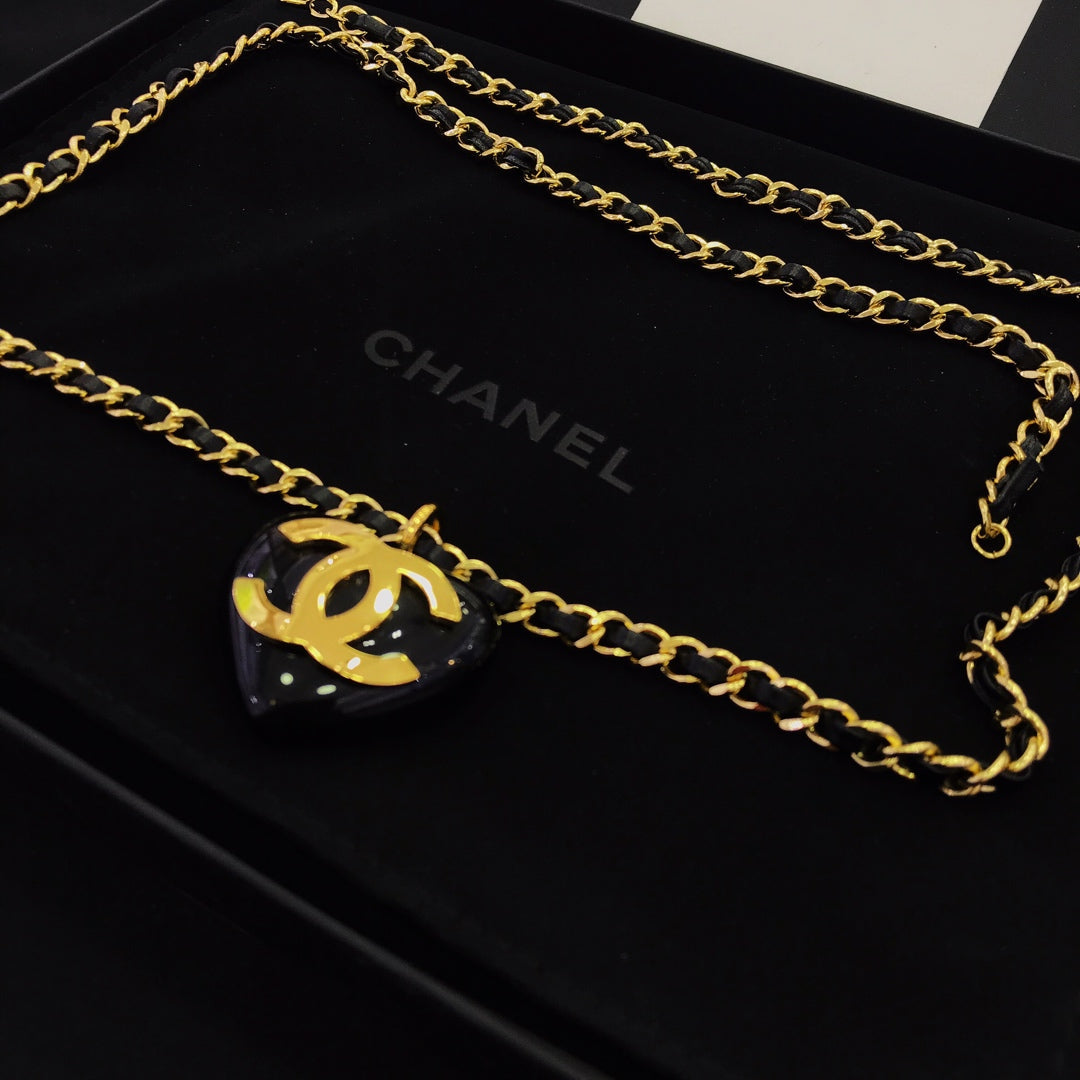 Lux Necklace Chanel 052