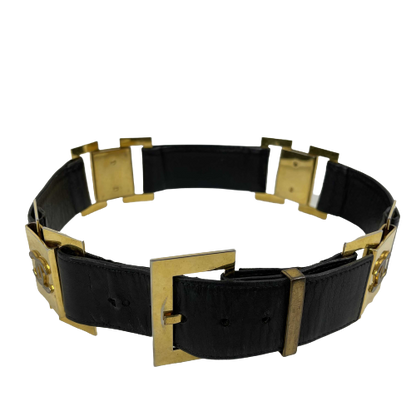 CHANEL Vintage 1980's Black Leather and Gold Buckle CC Link Belt