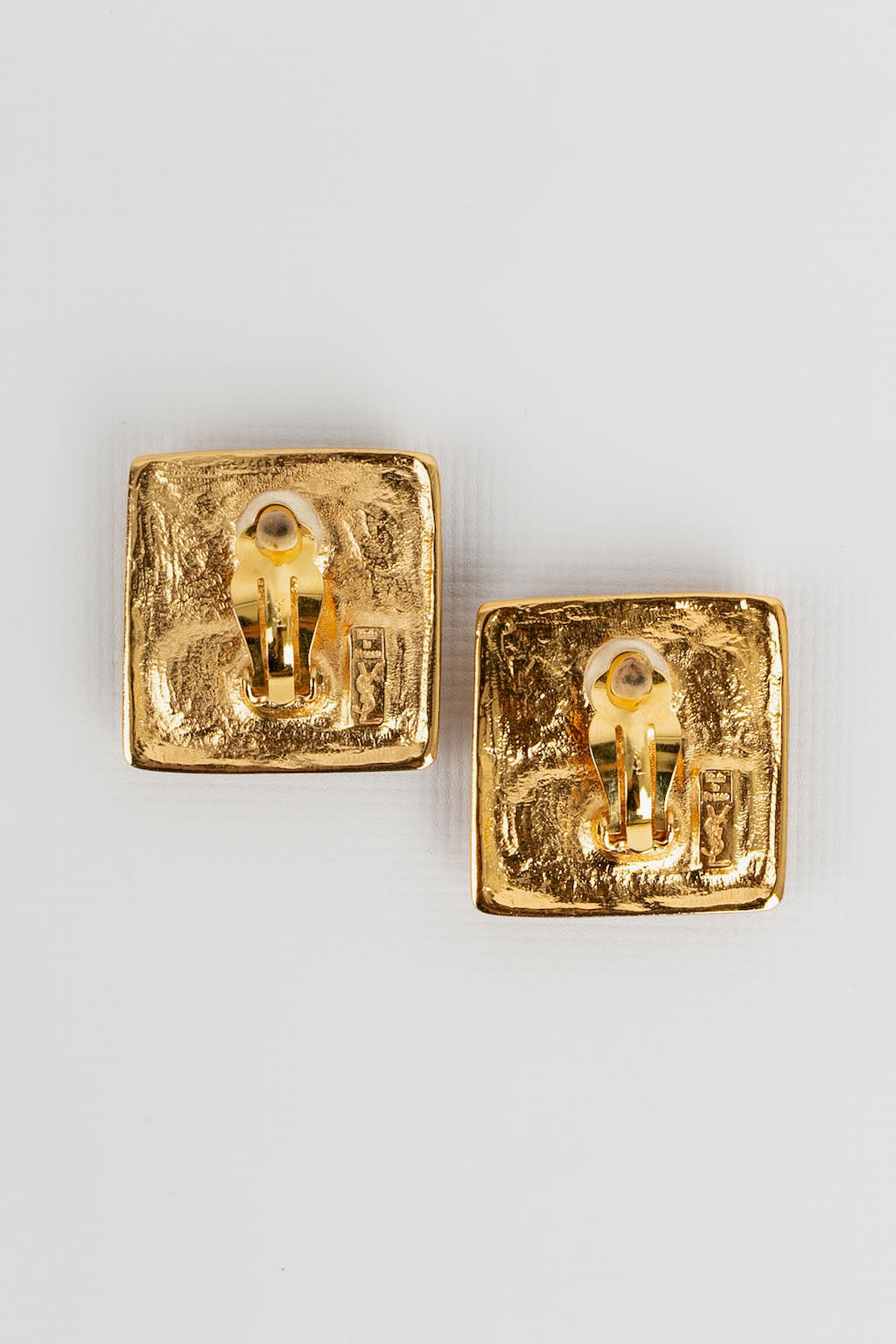 Boucles d'oreilles Yves Saint Laurent