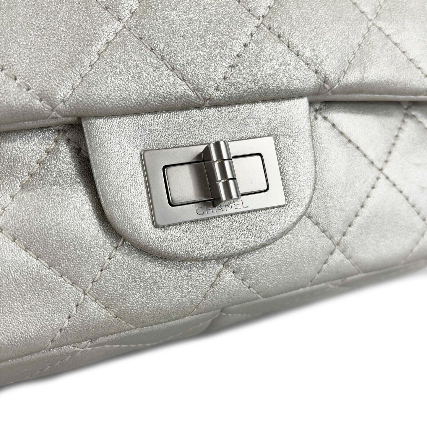 CHANEL - Metallic Calfskin Quilted 2.55 Reissue 227 Double Flap - Shoulder Bag