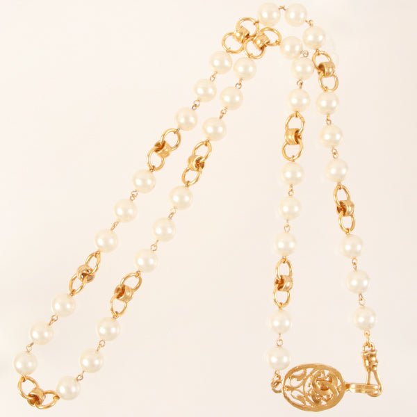 CHANEL Oval Cc Mark Plate Pearl Chain Long Necklace