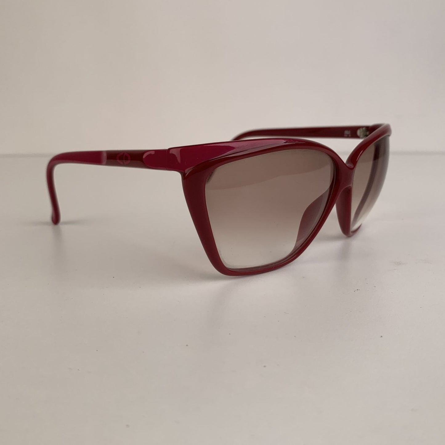 CHRISTIAN DIOR Vintage Burgundy Pink Optyl Sunglasses Mod 2324