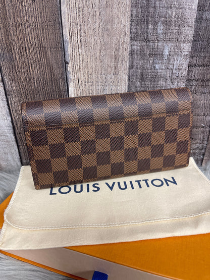 Wallet Luxury Designer By Louis Vuitton  Size: Medium