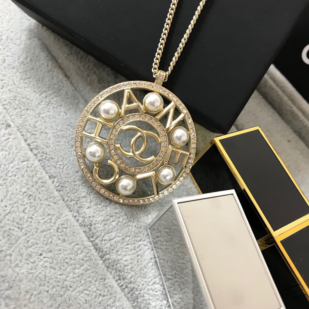 Chanel Necklace 021