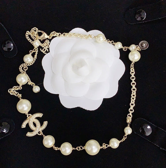 Lux Necklace Chanel 050