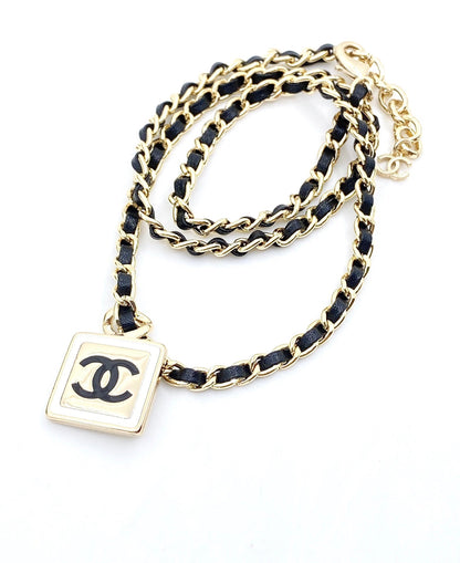 Chanel Necklace 005