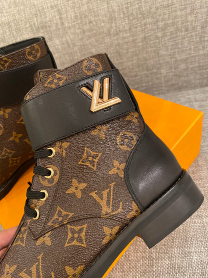 Premium  Louis Vuitton  BOOTS 051