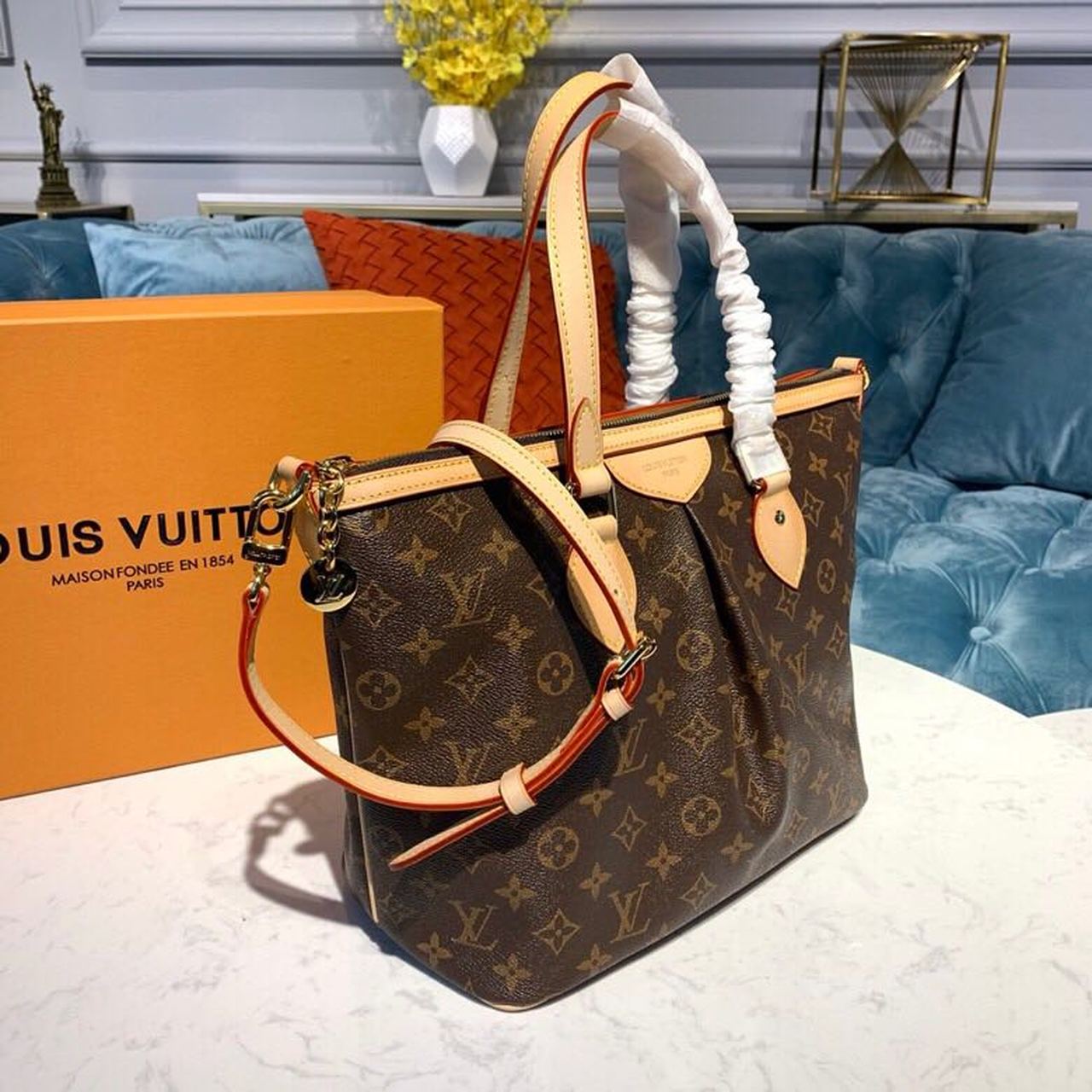 Louis Vuitton Palermo PM Monogram Canvas WoHandbag