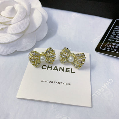 Lux Earring Chanel  077