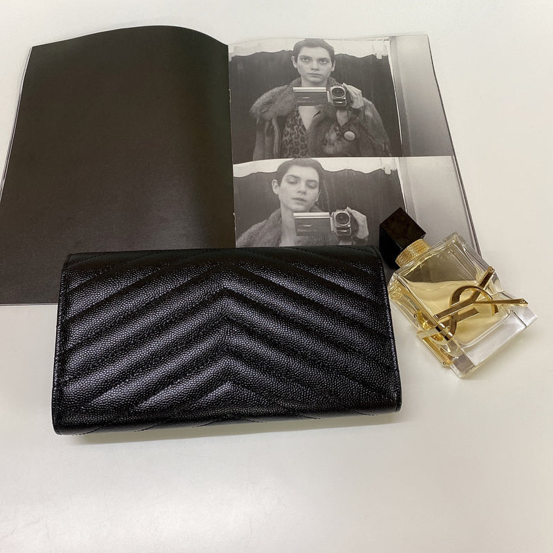 Yves Saint Laurent WALLET 372264