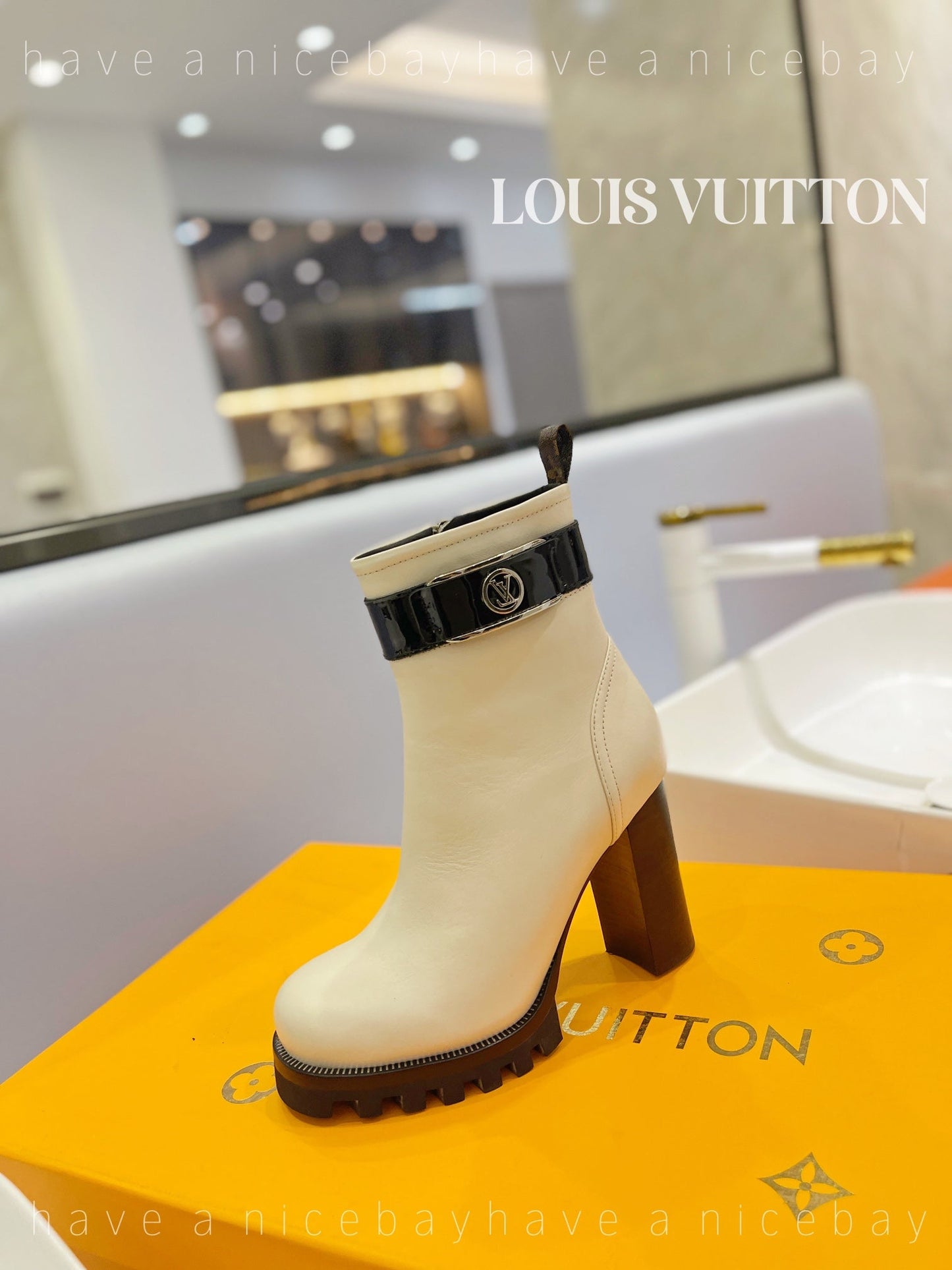 Premium  Louis Vuitton  BOOTS 034