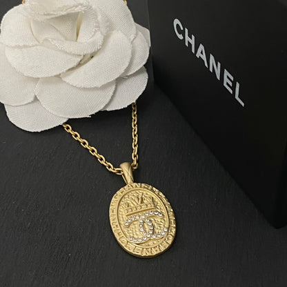 Chanel Necklace 014