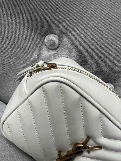 Yves Saint Laurent (YSL) Blanc Vintage Lou Belt Bag