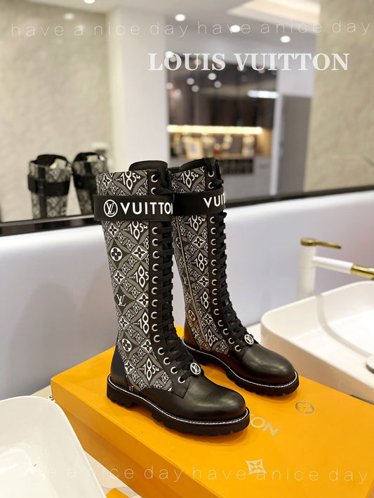 Premium  Louis Vuitton  BOOTS 030