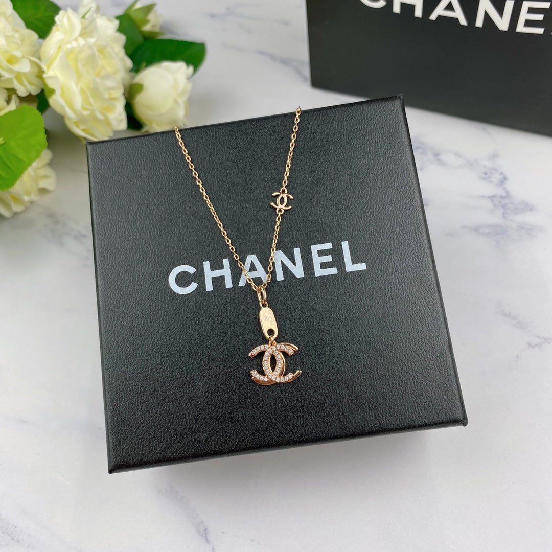 Chanel Necklace 033