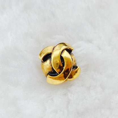 Chanel Double C logo Vintage Single Earring