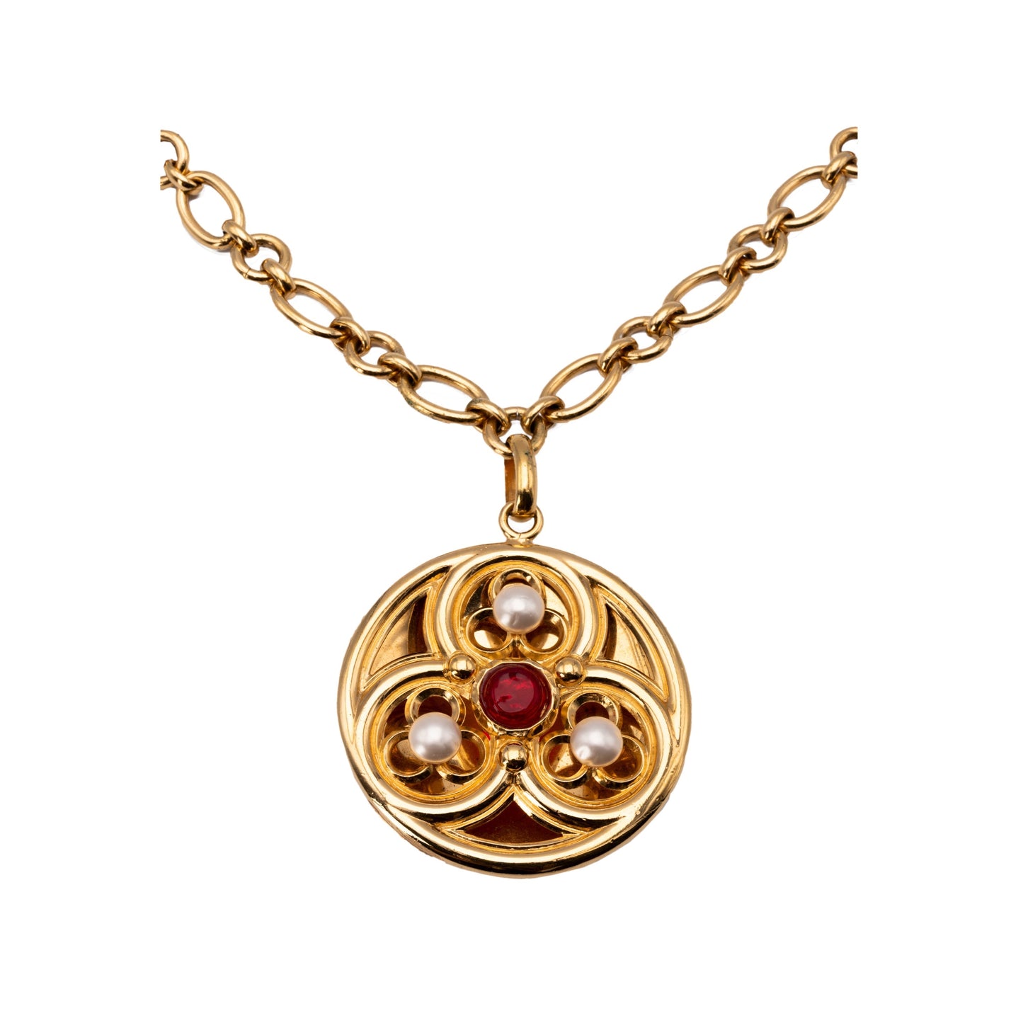 CHANEL Necklace With Medallion