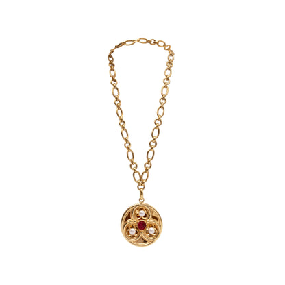 CHANEL Necklace With Medallion