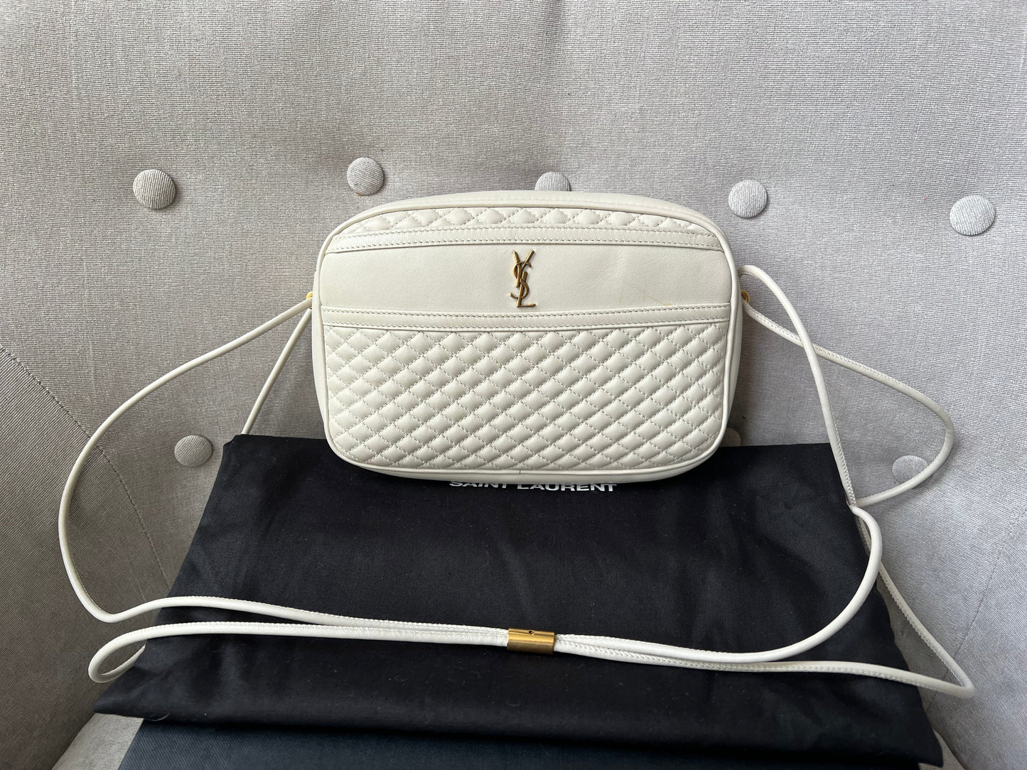 Yves Saint Laurent (YSL) Blanc Vintage Victoire Camera Bag