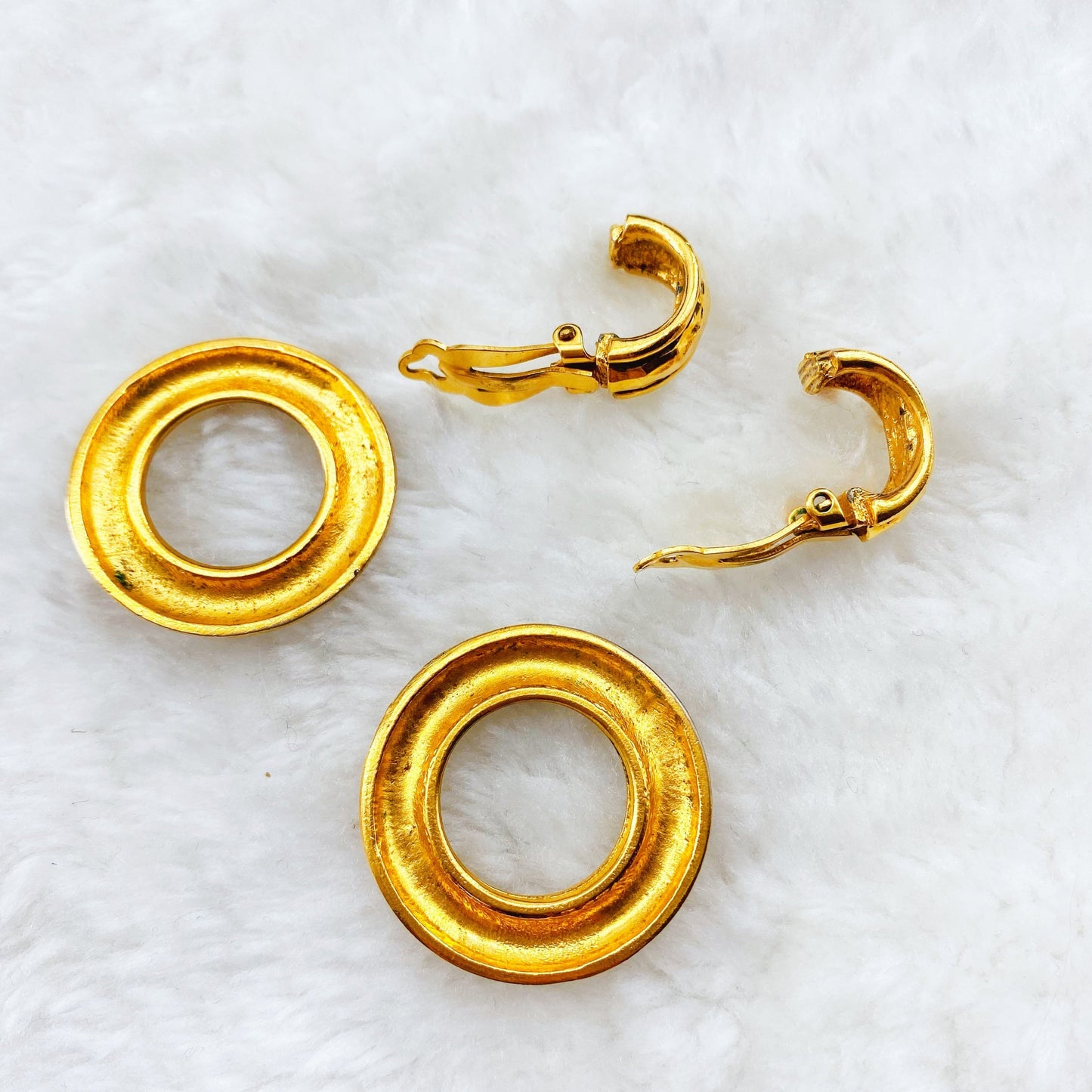 Chanel golden earrings