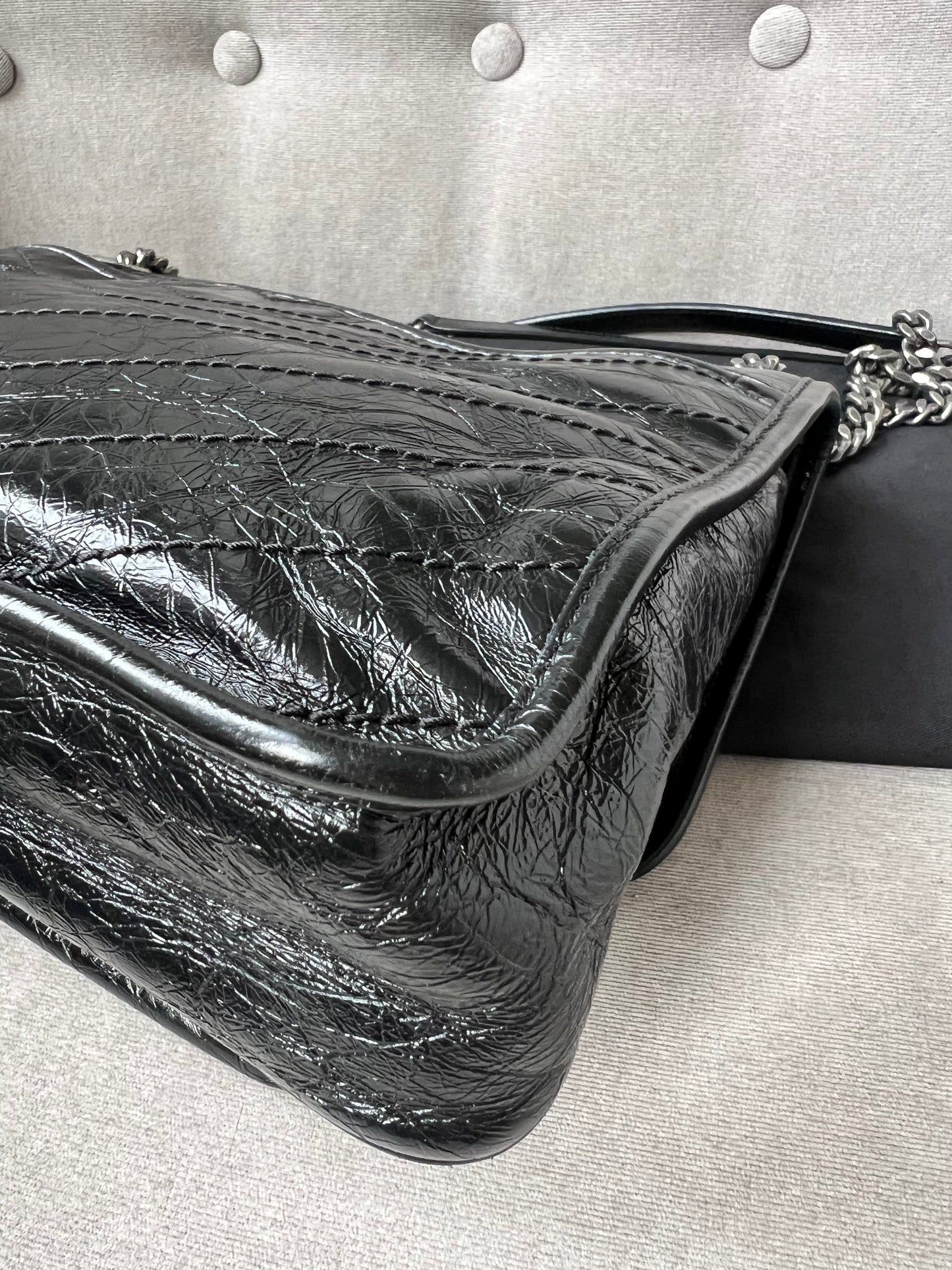 Yves Saint Laurent (YSL) Black Medium Niki Chain Bag