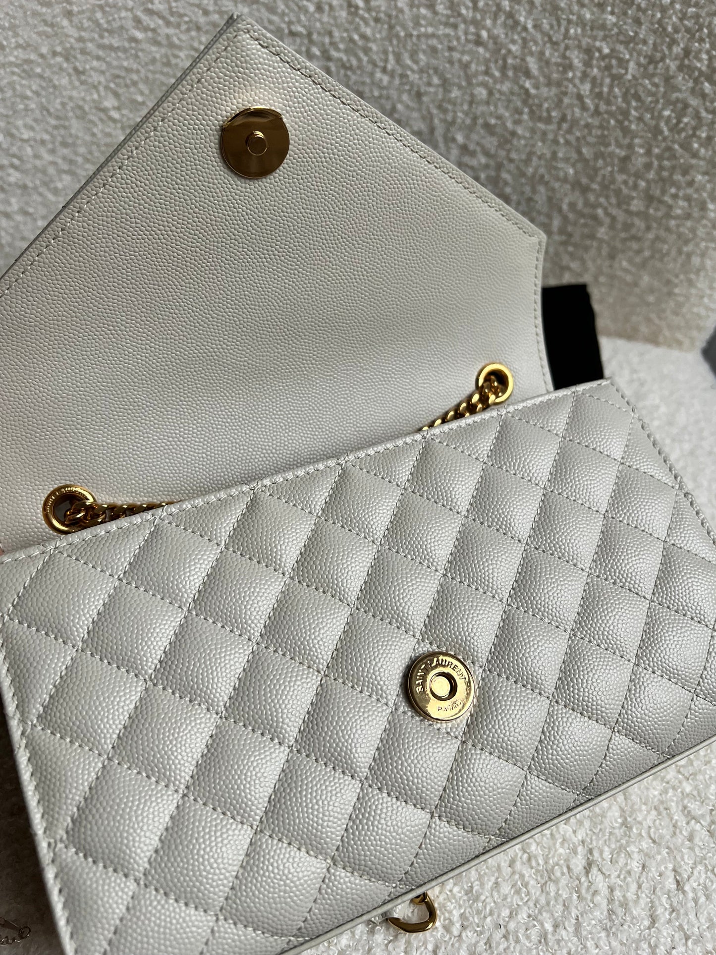 Yves Saint Laurent (YSL) Blanc Vintage Small Envelope Bag