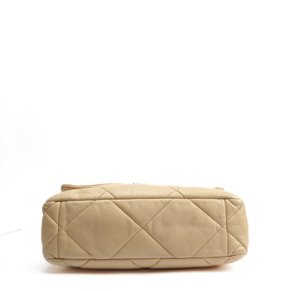 CHANEL 19 Quilted Flap