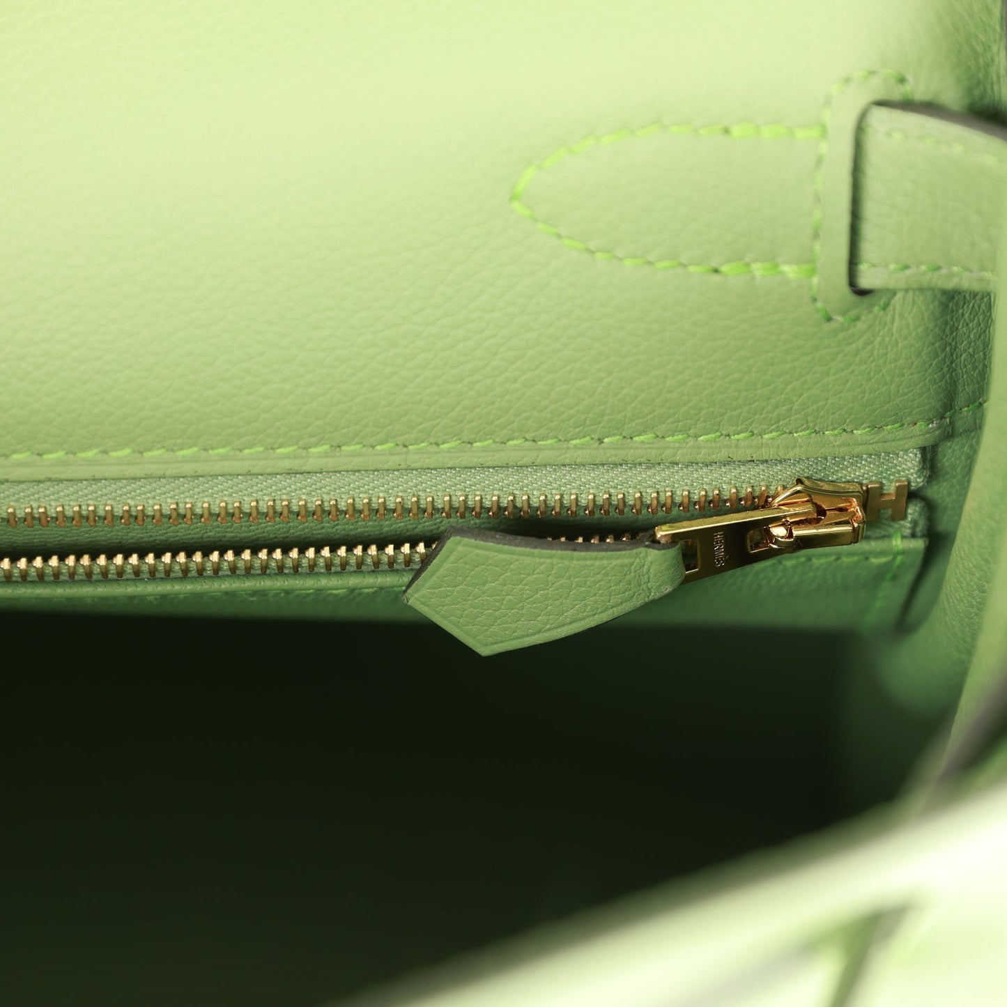 Pre-owned Hermes Kelly Retourne 28 Vert Criquet Evercolor Gold Hardware