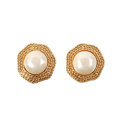 CHANEL Pearl Round Edge Design Earrings